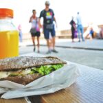 Menyusuri Kuliner Dadar di Pasar Jakarta